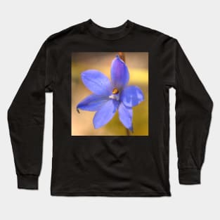 Dotted sun orchid .. Thelymitra ixioides II Long Sleeve T-Shirt